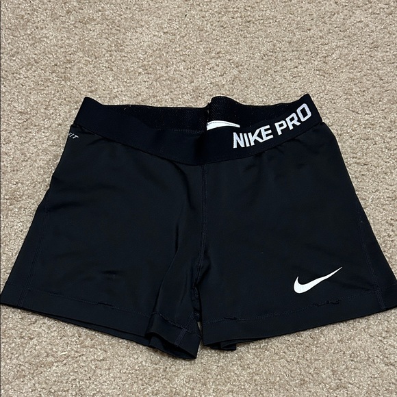 Nike Pro Black Athletic Shorts - Picture 1 of 5